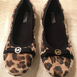 NWOT Michael Kors flats